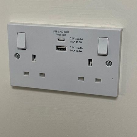 Unique Duplex Apartment Free Parking Free Wi-Fi 6 Minutes From Leeds City Centre Extérieur photo