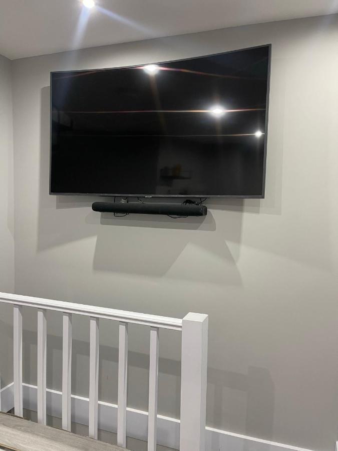 Unique Duplex Apartment Free Parking Free Wi-Fi 6 Minutes From Leeds City Centre Extérieur photo