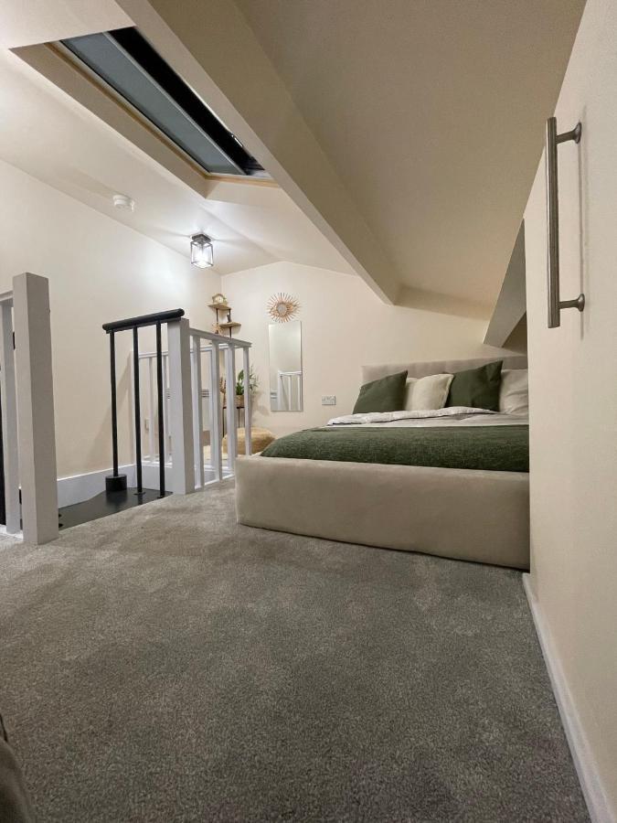 Unique Duplex Apartment Free Parking Free Wi-Fi 6 Minutes From Leeds City Centre Extérieur photo