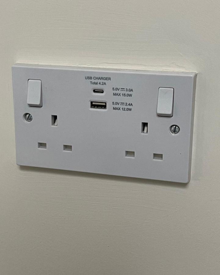Unique Duplex Apartment Free Parking Free Wi-Fi 6 Minutes From Leeds City Centre Extérieur photo