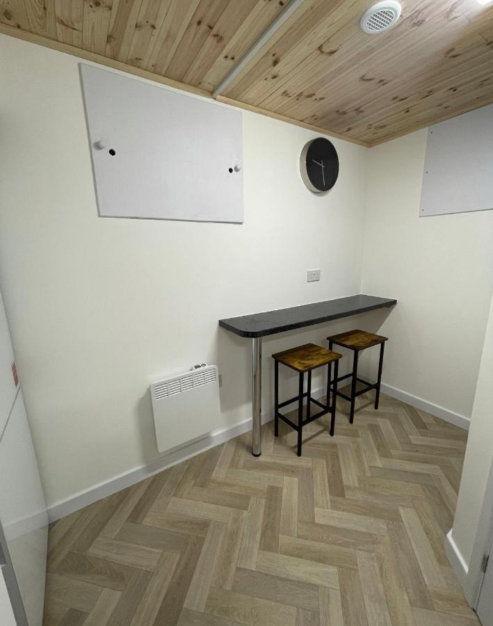 Unique Duplex Apartment Free Parking Free Wi-Fi 6 Minutes From Leeds City Centre Extérieur photo