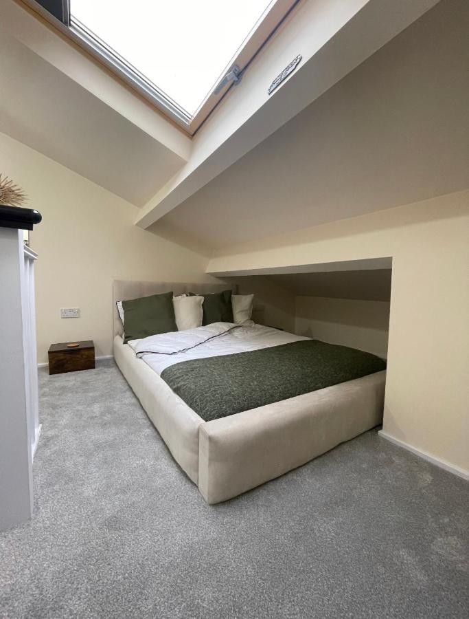 Unique Duplex Apartment Free Parking Free Wi-Fi 6 Minutes From Leeds City Centre Extérieur photo
